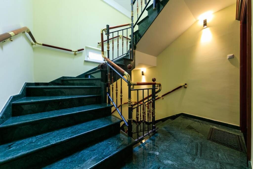 Seafront Apartment Duo Vis Kültér fotó